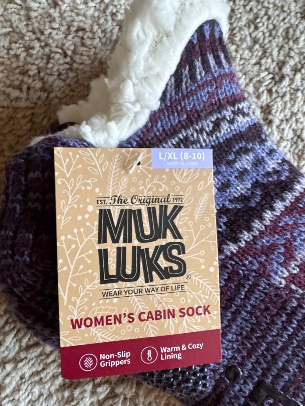 Muk Luks Women’s Cabin Socks in Heathered Purple and Maroon